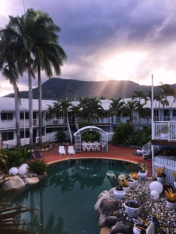 South Cairns Resort Exterior photo